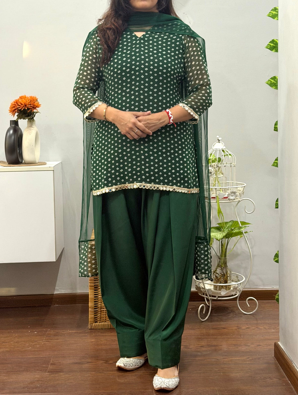 Sajda Suit Set with Farshi Salwar