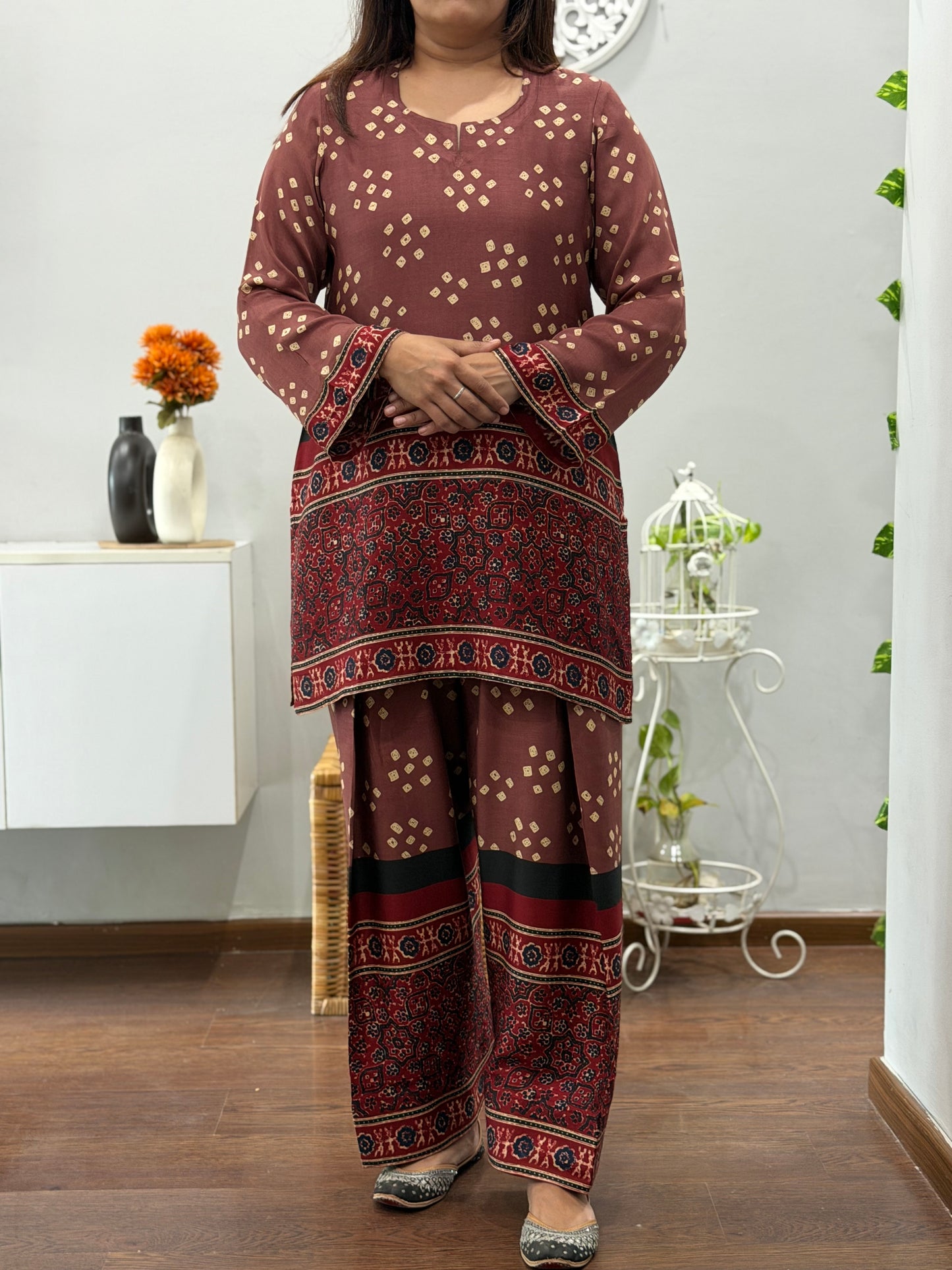 Ajooni Kurta Farshi Salwar Set
