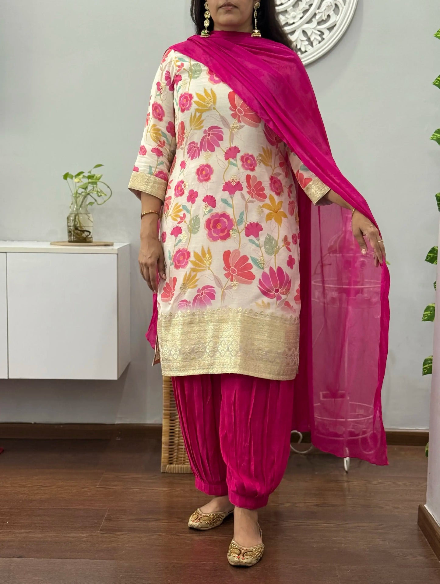 Ghazal Afgani Suit Set
