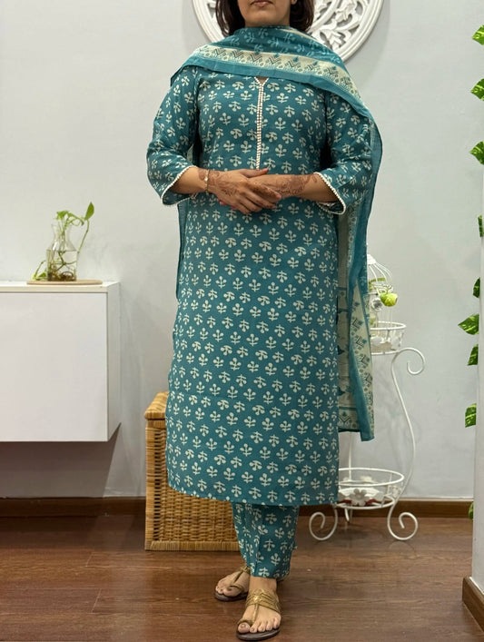 Nayantara Suit Set