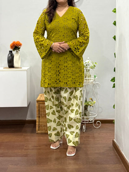 Zahra Kurta Farshi Salwar Set
