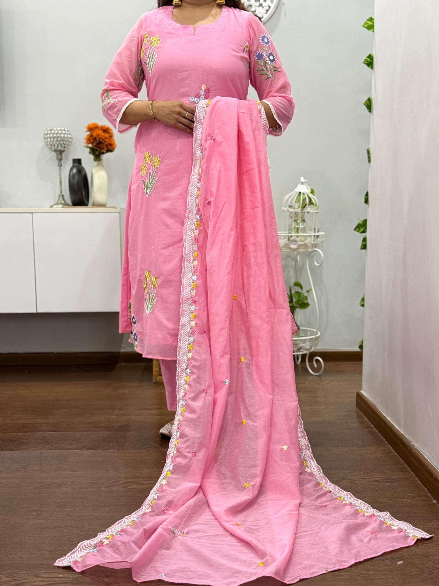 Qaynat Mul Chanderi Suit Set