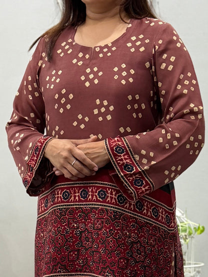 Ajooni Kurta Farshi Salwar Set
