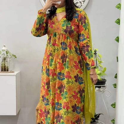 Mia Alia Cut Suit Set