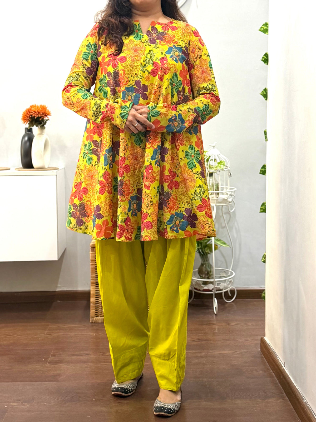 Aveen Umbrella Kurta Farshi Salwar Set