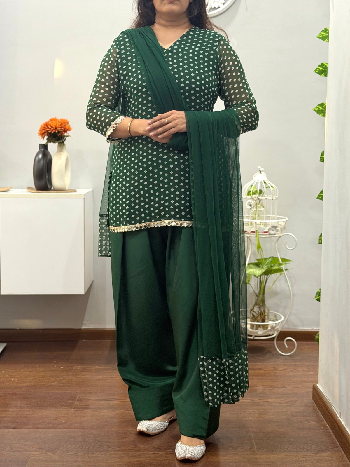 Sajda Suit Set with Farshi Salwar