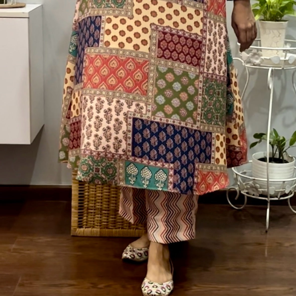 Vintage print A line winter kurta palazzo set 2