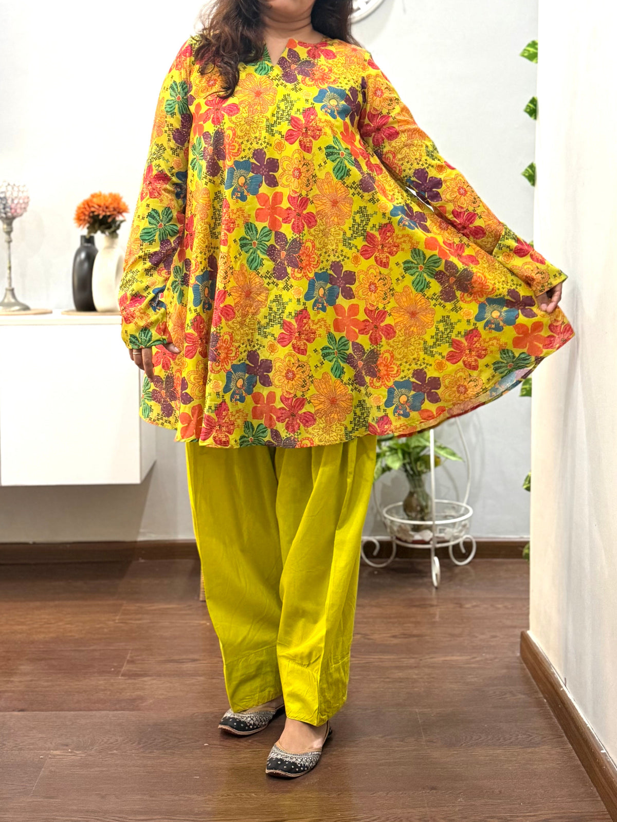 Aveen Umbrella Kurta Farshi Salwar Set