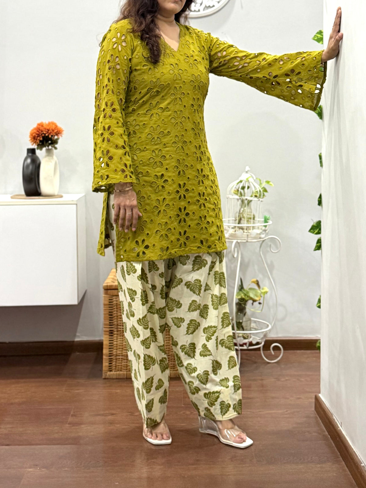 Zahra Kurta Farshi Salwar Set
