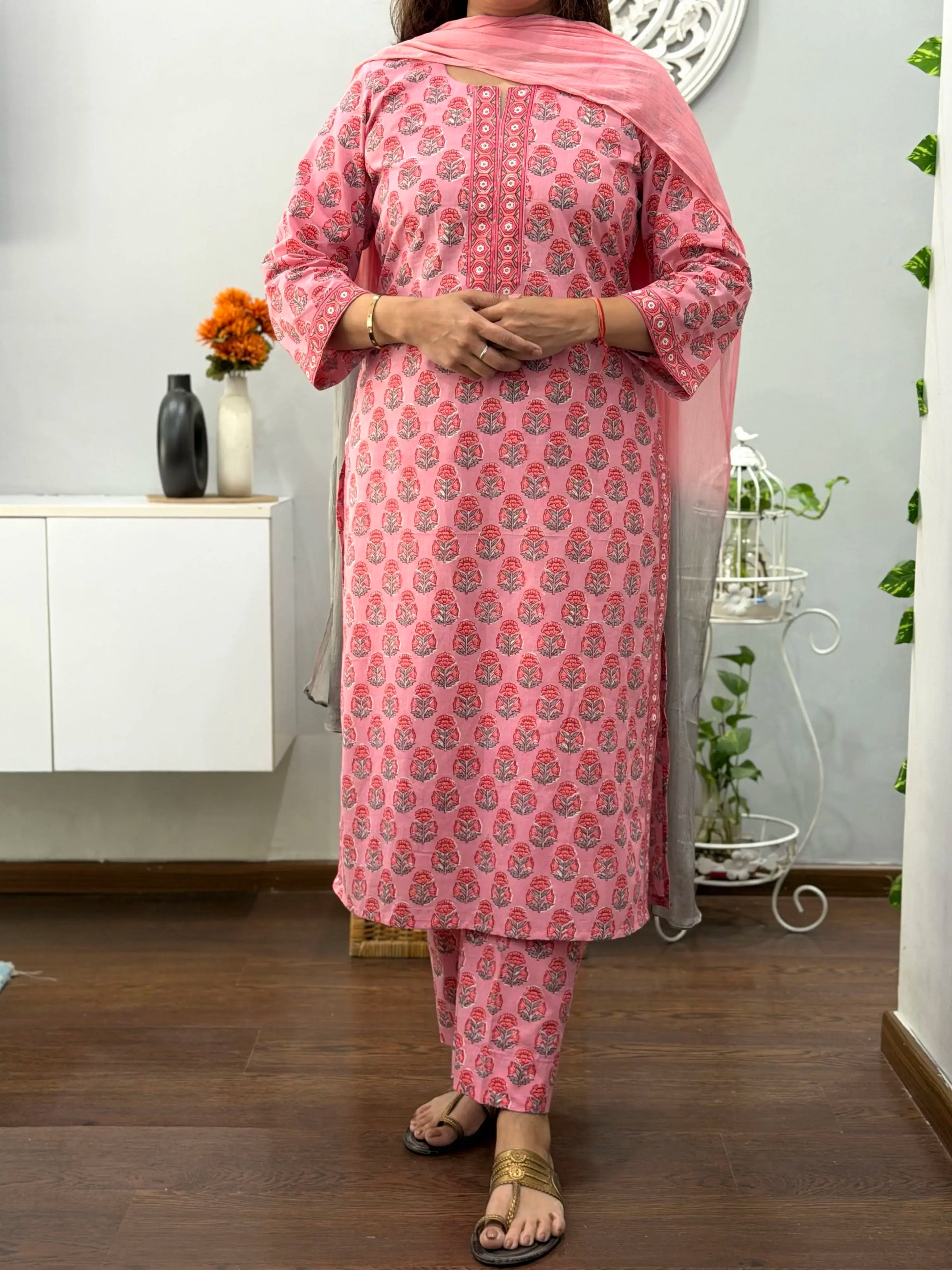 Inayat Suit Set