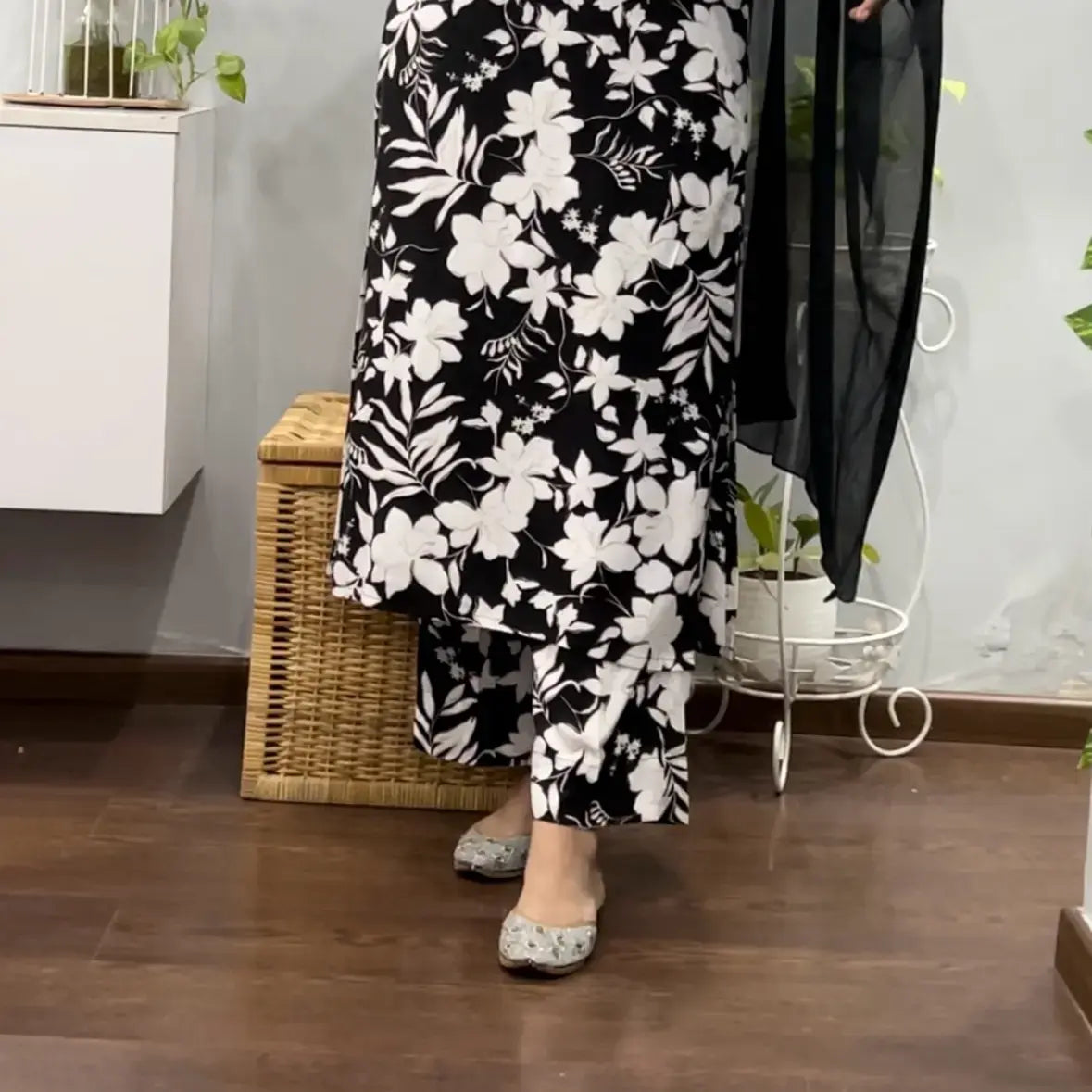 Chahat floral suit set 2