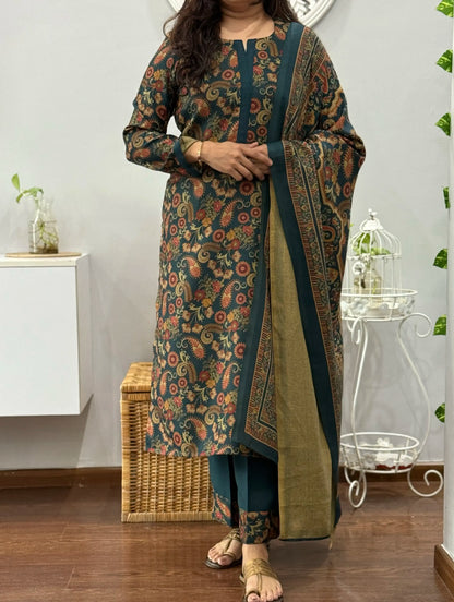 Mystic Paisley Winter Suit Set