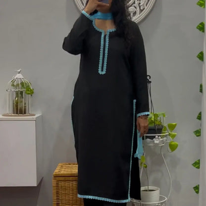Shobhna Winter Suit Set