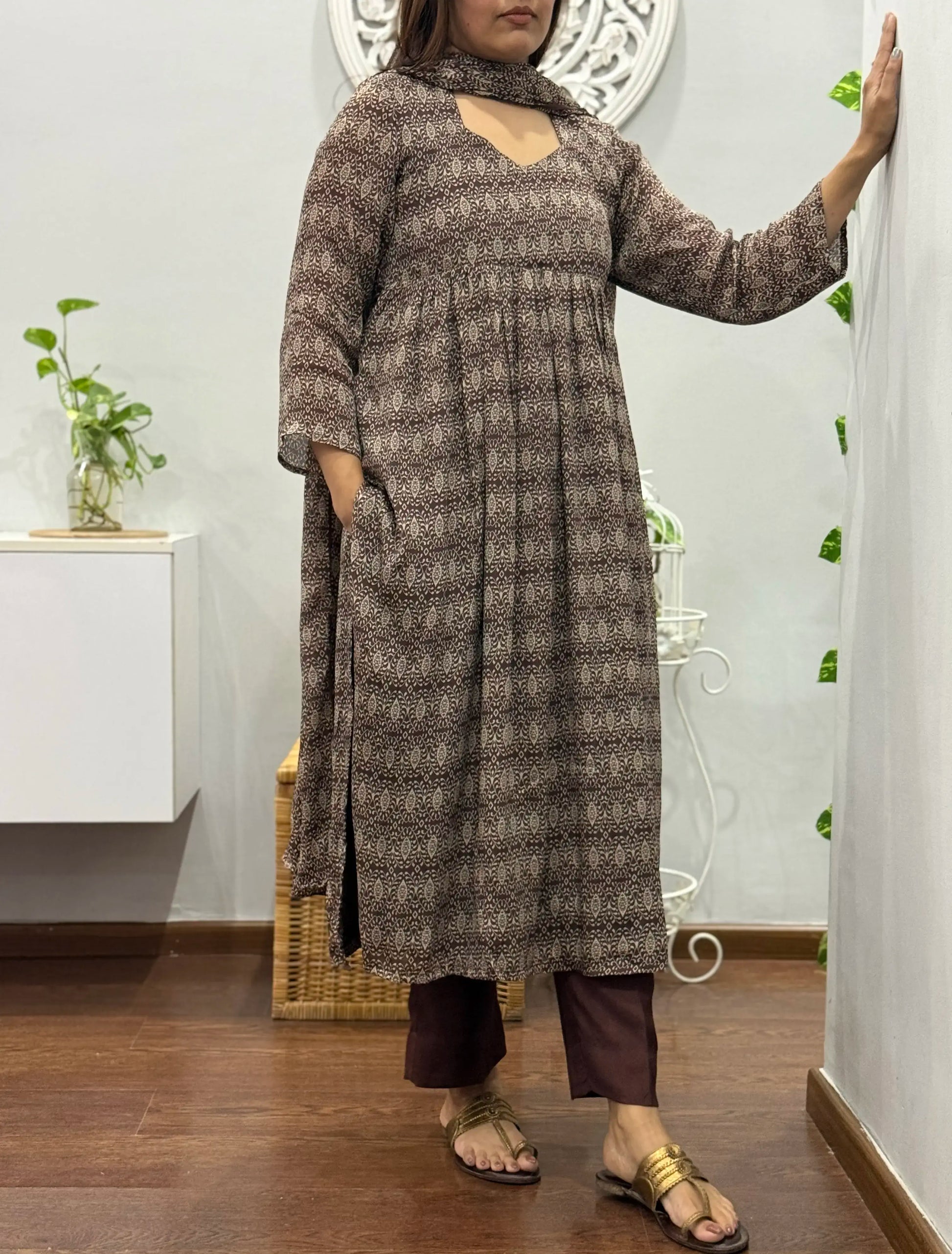 Vamika Suit Set 2