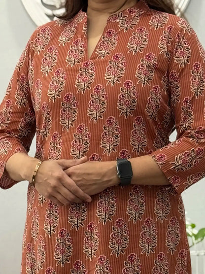 Alka straight Kurta 3