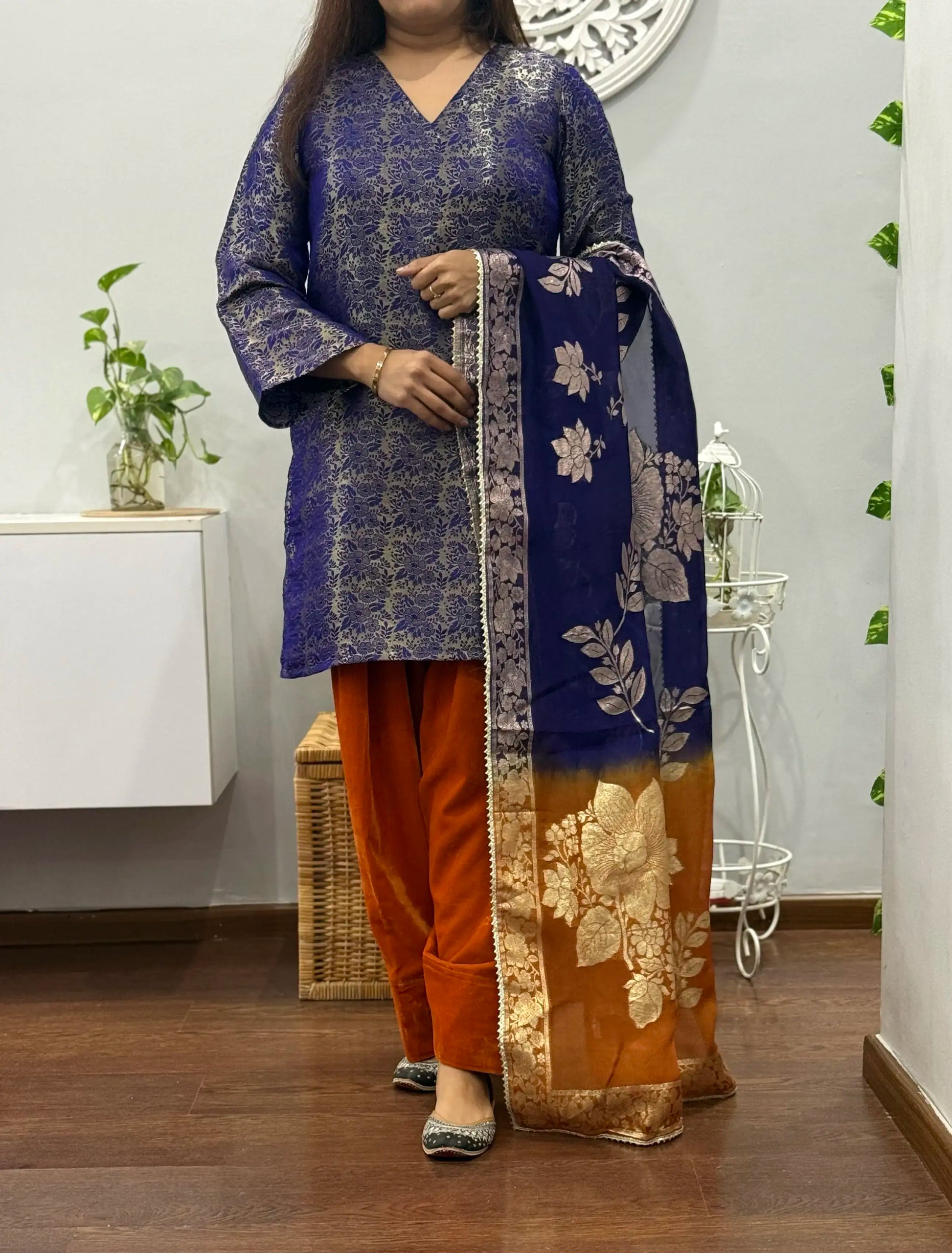 Amber Bloom Winter Suit Set (with Farshi Salwar)