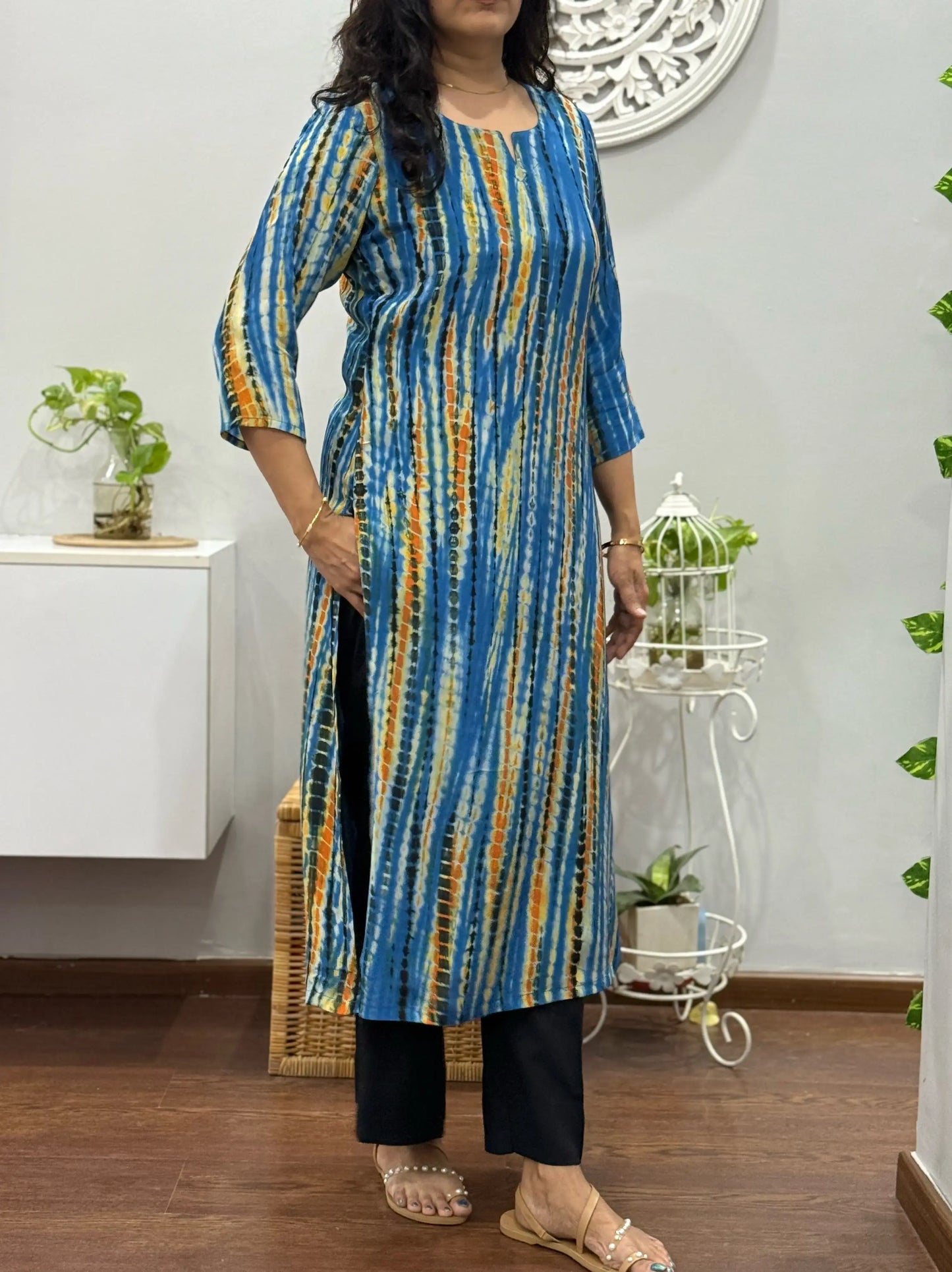 Blue Shibhori Kurta Palazzo Set 2