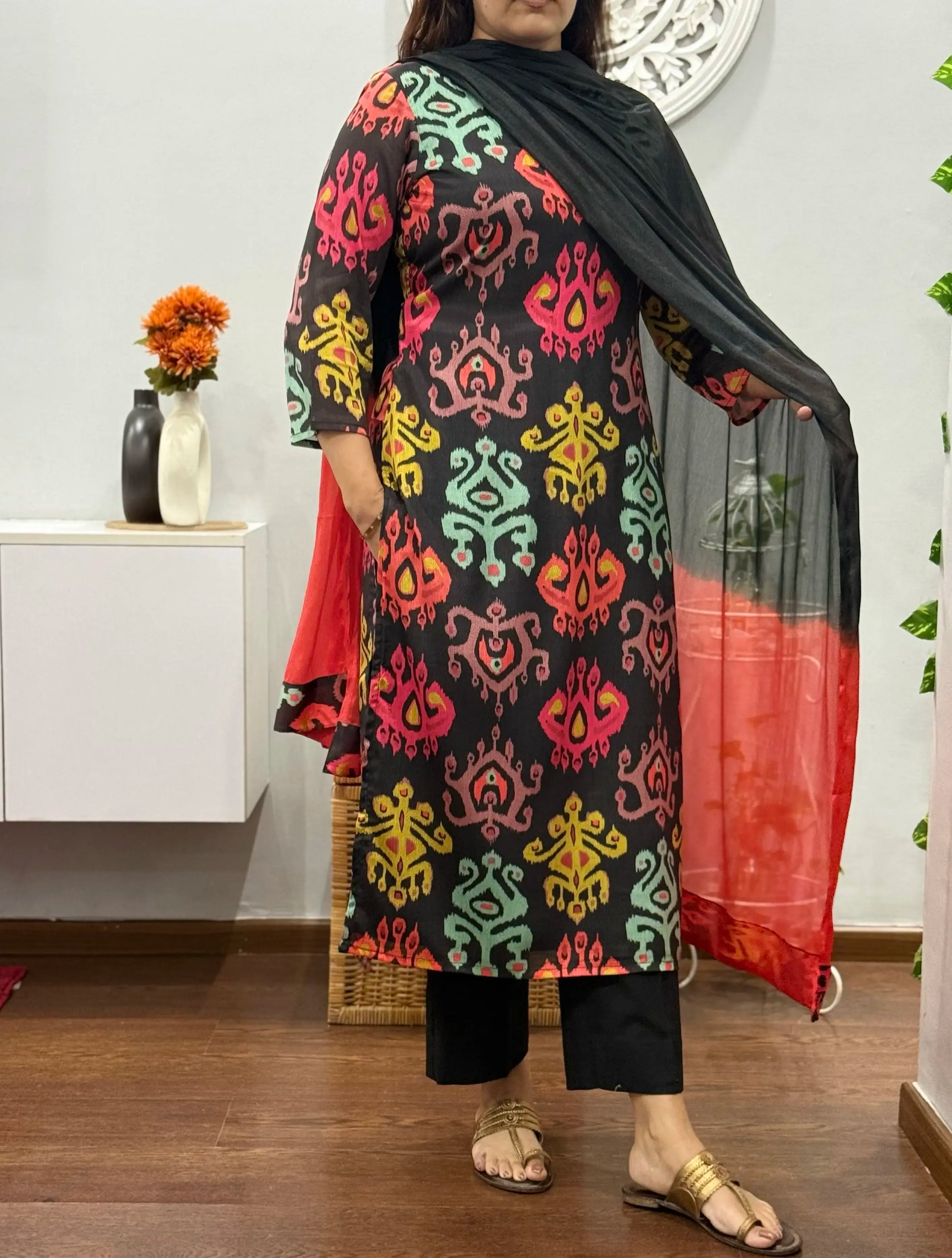 Vibrant Abstract Suit Set 2