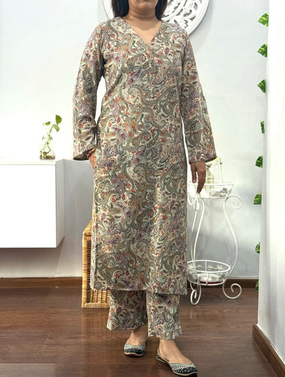 Sandstone Paisley Winter Co-ord Set 2