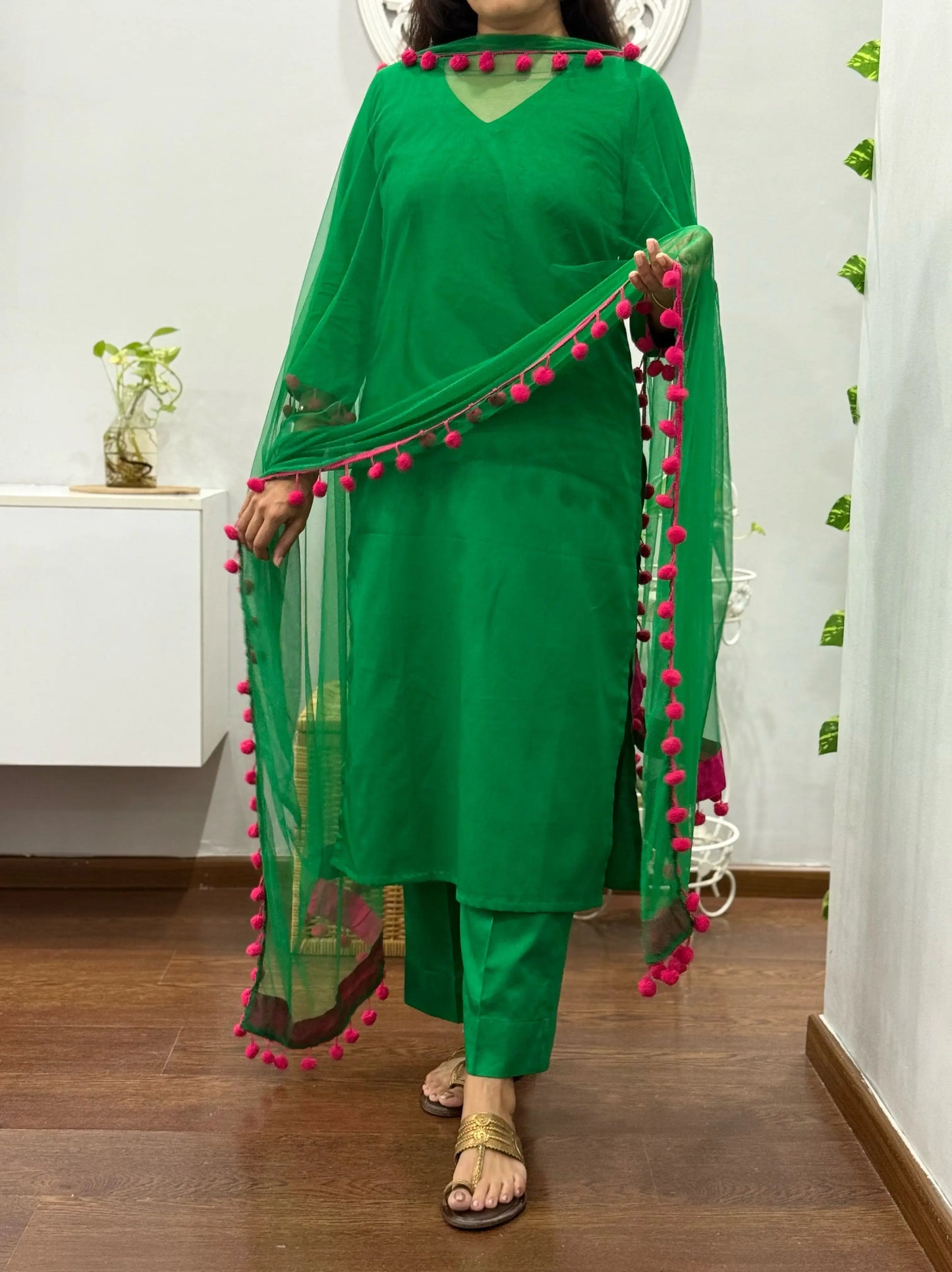 Aranya Suit Set