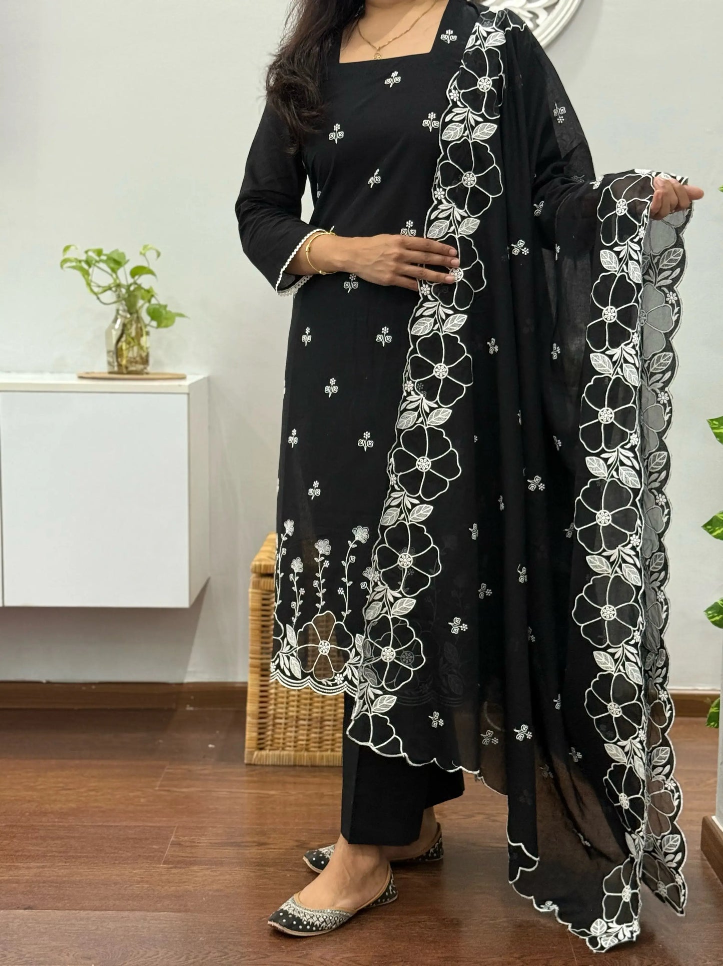 Chhaya Suit Set 2