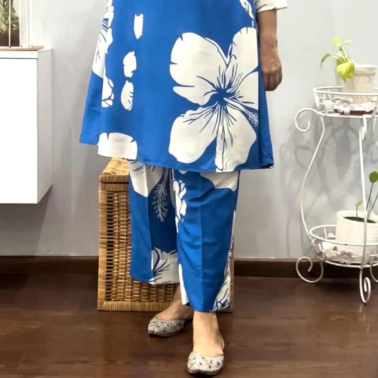 White Hibiscus A line  Co-ord Set 2
